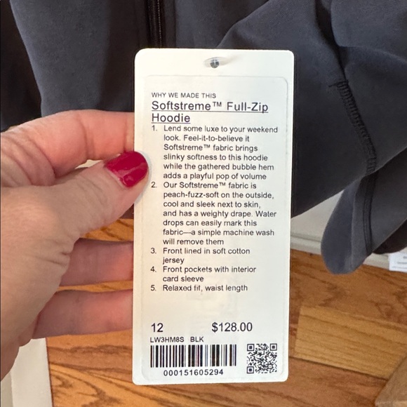 lululemon athletica Black Bomber Jacket NWT - Picture 2 of 3